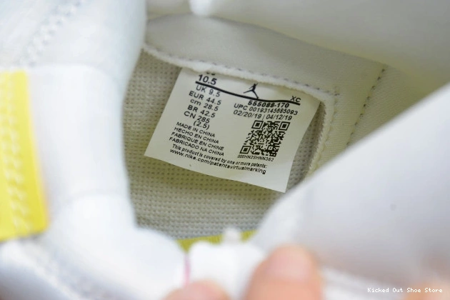 Kicked Out Shoe Store Class 555088-170 1 Air Retro High First OG Jordan Flight 0824